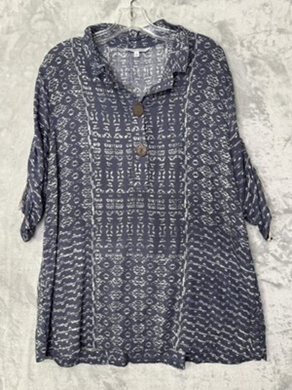 John Mark Shirt Womens Large Blue White Geometric Ikat Tunic Pockets 3/4 Sleeve